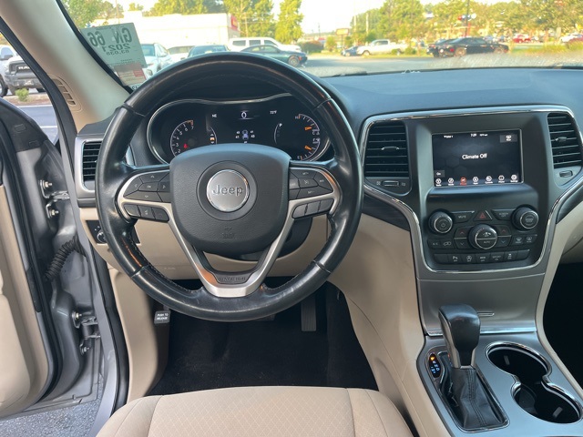 2021 Jeep Grand Cherokee Laredo E photo 17