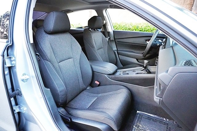 Used 2024 Silver Honda EX image 11