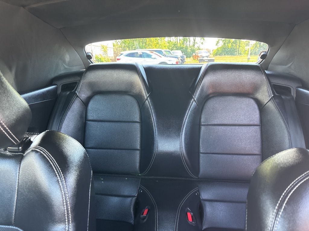 2021 Ford Mustang GT Premium photo 27