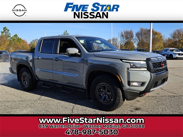 2026 Nissan Frontier PRO-X's photo