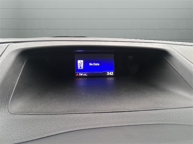 2015 Honda CR-V LX photo 14