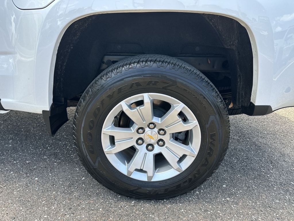 2022 Chevrolet Colorado LT photo 31
