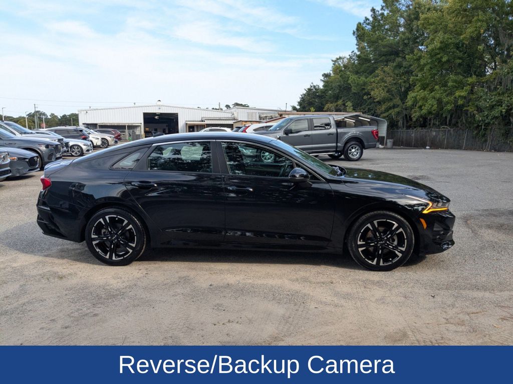 2024 Kia K5 GT-Line photo 3