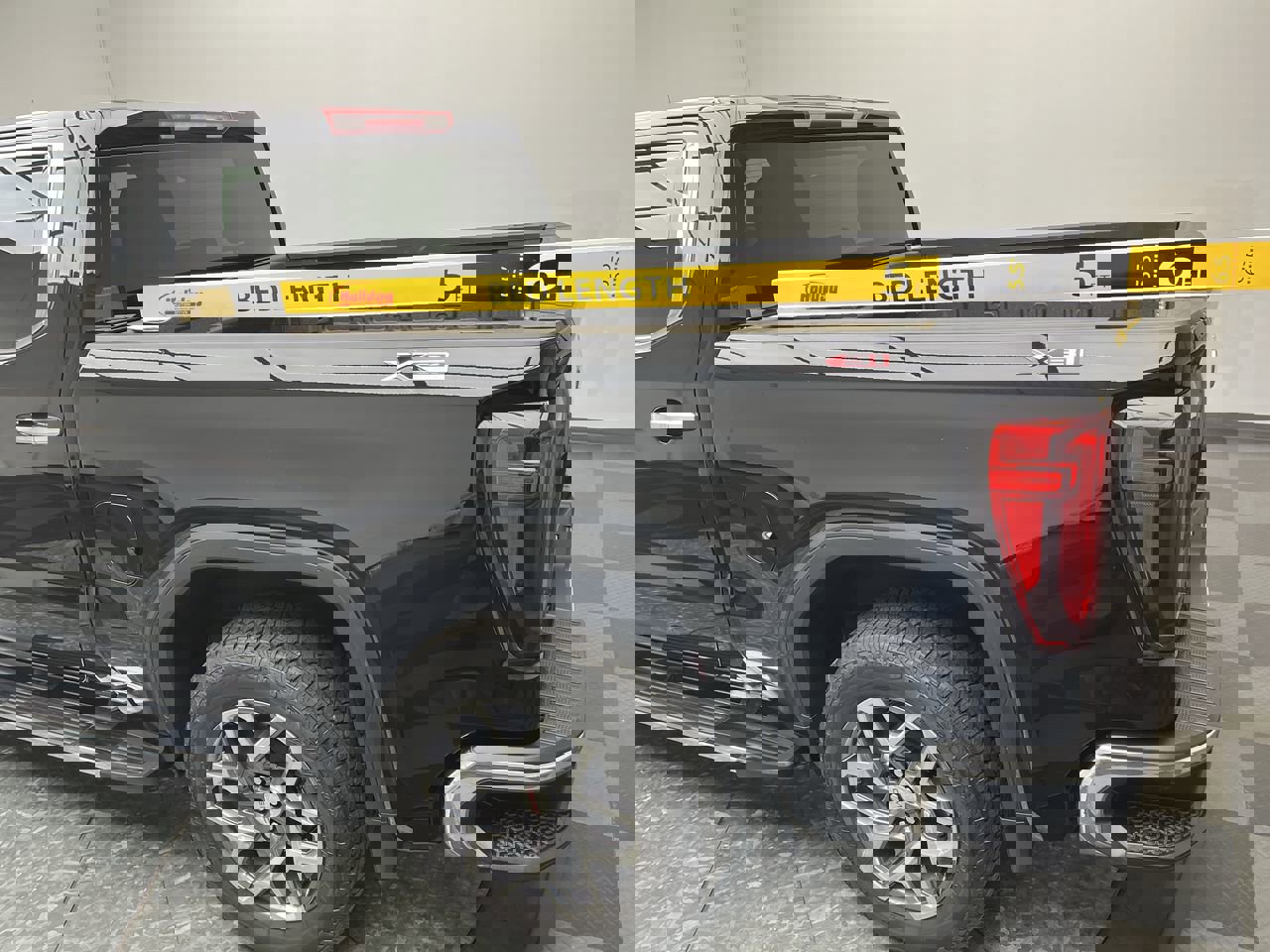 2025 Gmc Sierra 1500 SLT photo 31