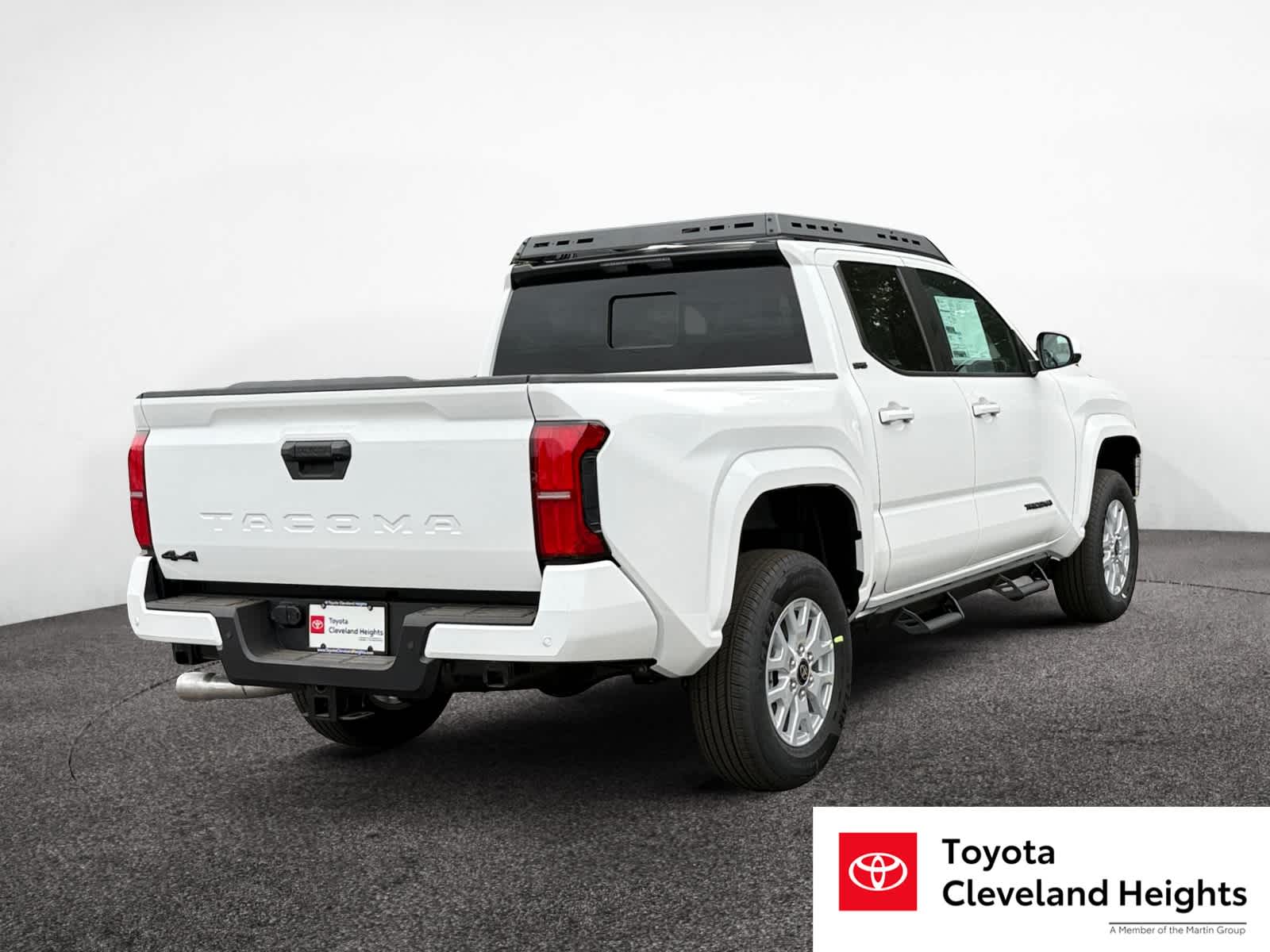 2025 Toyota Tacoma SR5 4x4 Double Cab photo 5
