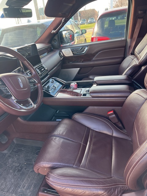 2021 LINCOLN NAVIGATOR - Image 2