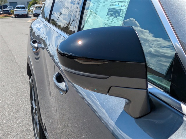 2026 Infiniti QX60 Luxe photo 10
