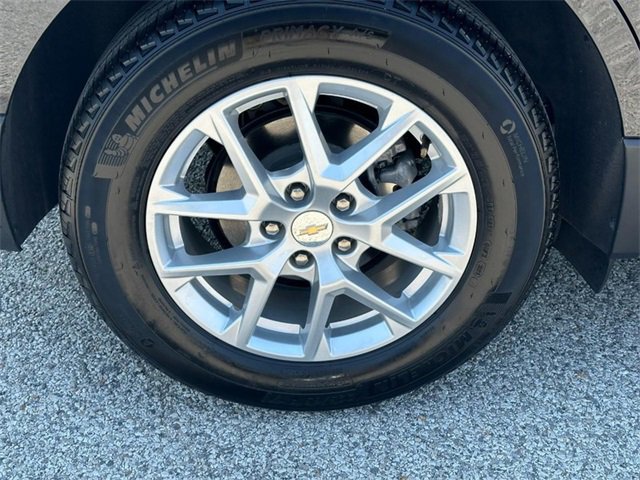 2023 Chevrolet Equinox LT photo 4