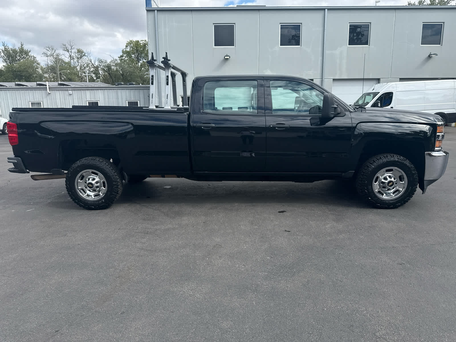 2015 Chevrolet Silverado 2500HD Work Truck photo 2