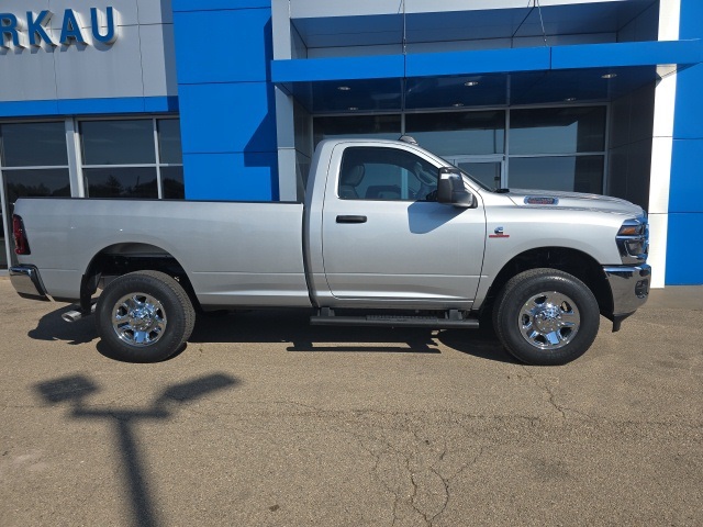 2026 Ram 2500 Tradesman photo 2