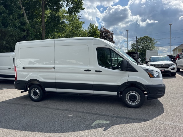 2025 Ford Transit Cargo Van photo 2