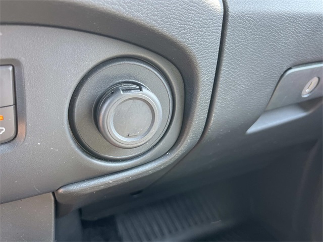 2022 Nissan Frontier PRO-4X photo 33