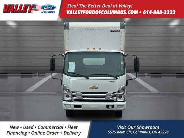 2023 Chevrolet Silverado Base photo 2