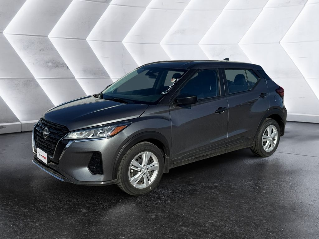 2025 Nissan Kicks Play S photo 3