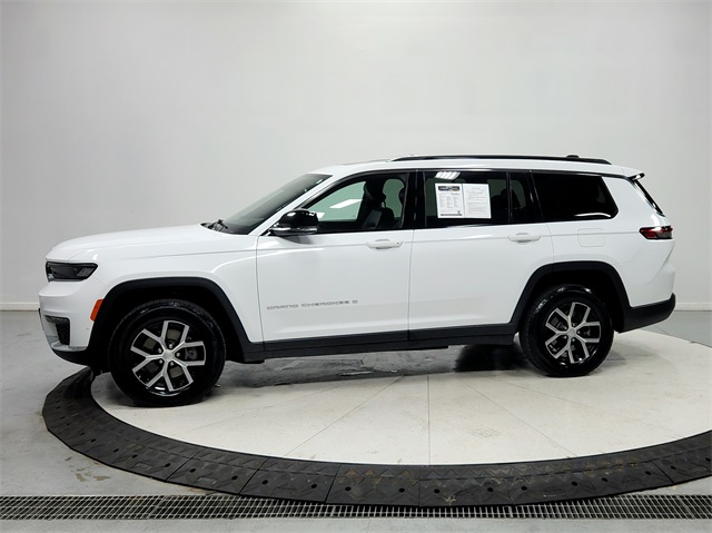 2024 Jeep Grand Cherokee Limited photo 4