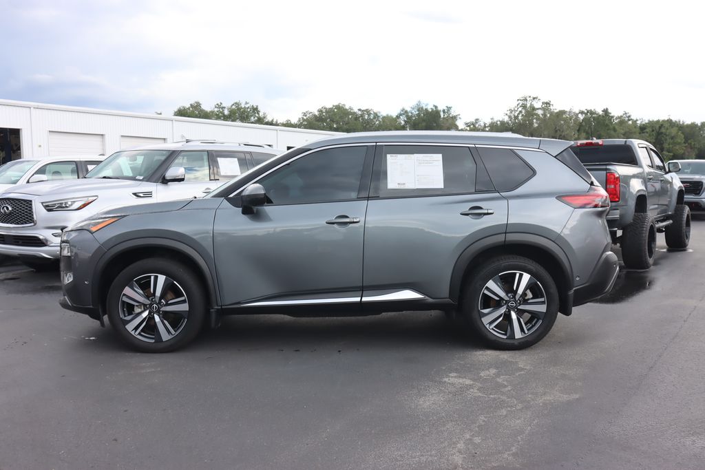 2023 Nissan Rogue SL photo 4