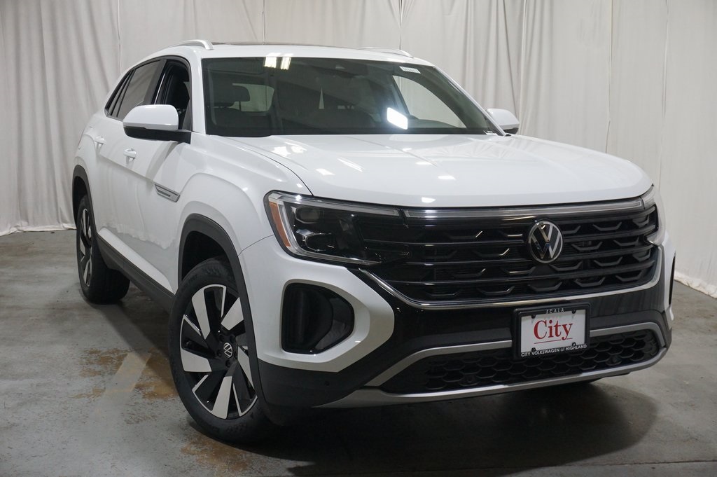 2025 Volkswagen Atlas Cross Sport SE Technology photo 4