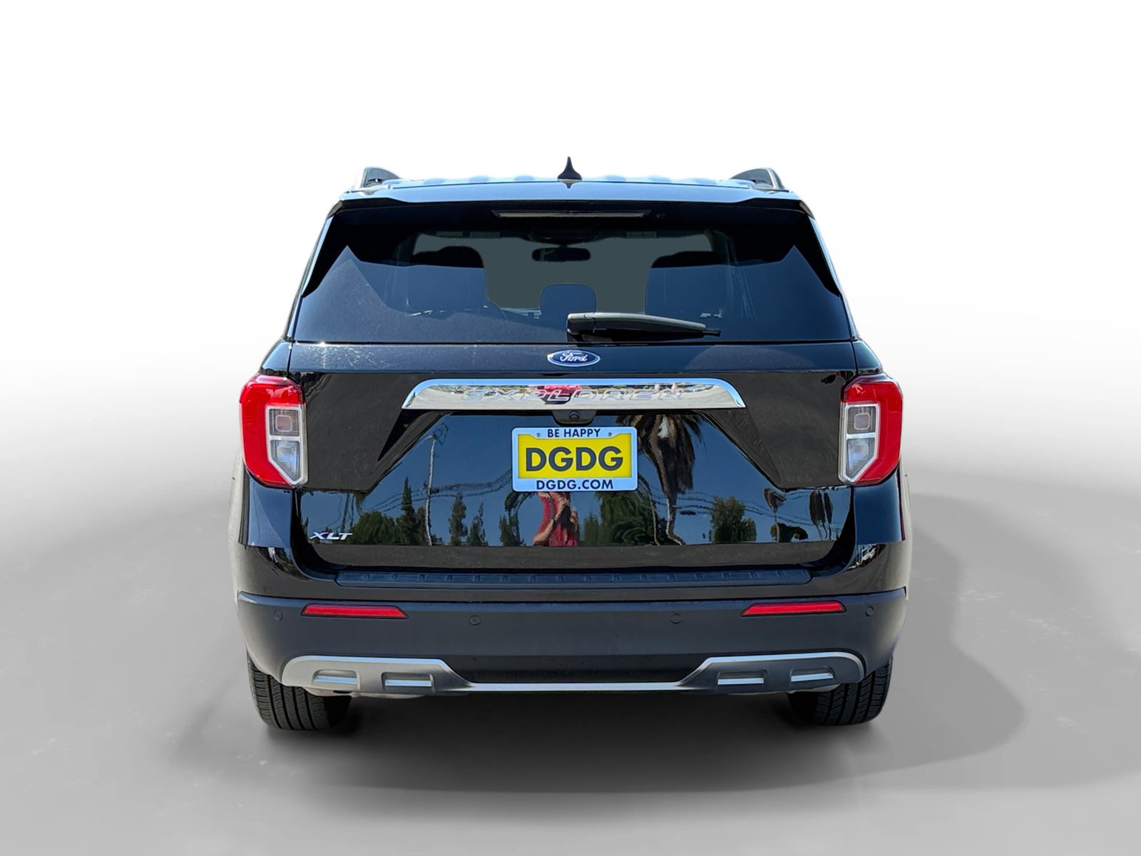 2023 Ford Explorer XLT photo 3
