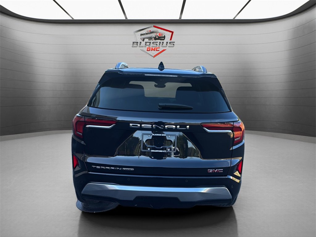 2026 Gmc Terrain Denali photo 3
