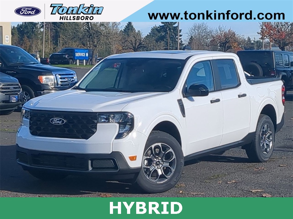 2025 Ford Maverick XLT's photo