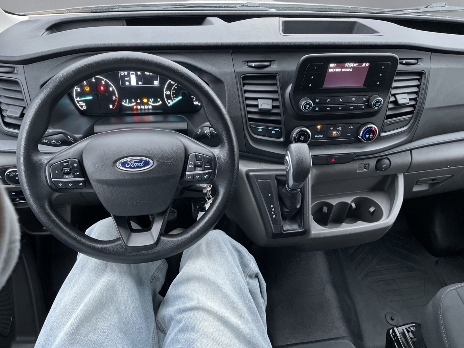 2023 Ford Transit photo 3