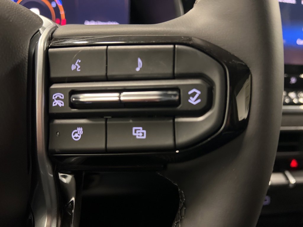 2026 Chevrolet Colorado Trail Boss photo 13