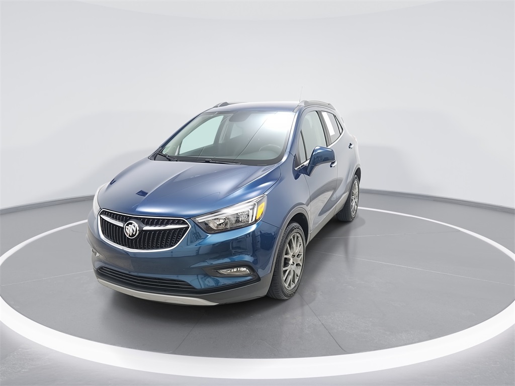 2020 Buick Encore Sport Touring photo 3