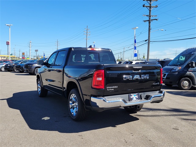 2025 Ram 1500 Big Horn Lone Star photo 4