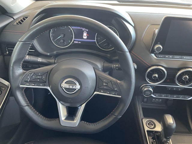 2024 Nissan Sentra SR photo 17