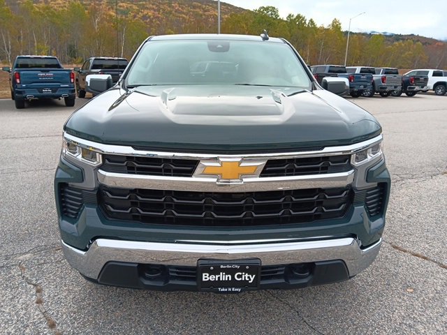 2026 Chevrolet Silverado 1500 LT photo 2