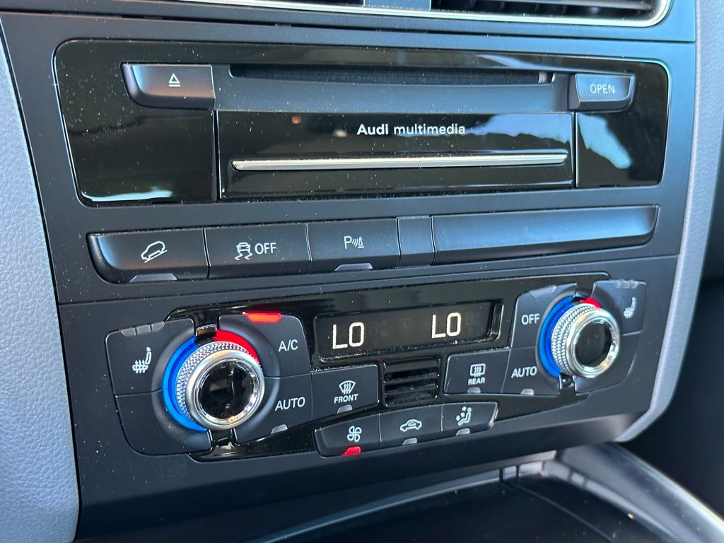2015 Audi Q5 2.0T Premium Plus photo 17
