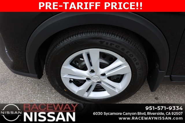 2025 Nissan Kicks Play S photo 9