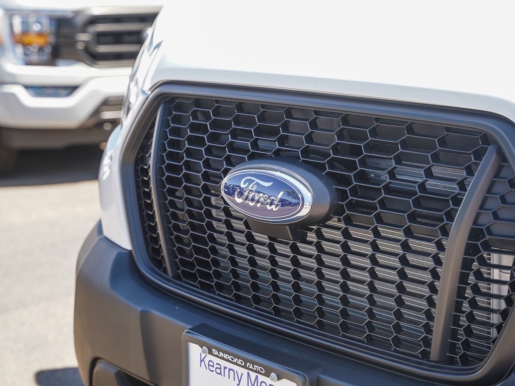 2023 Ford Transit Cargo Van photo 5