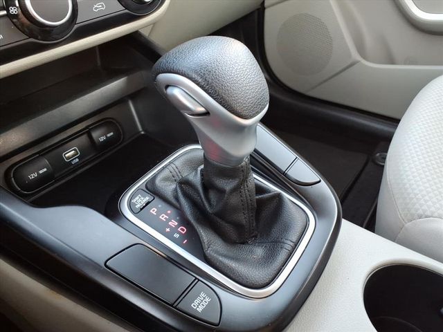 2022 Kia Soul LX photo 24