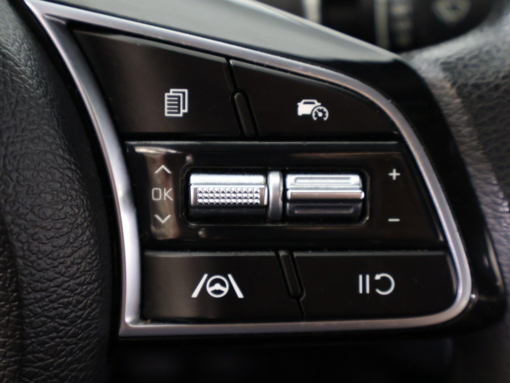 2023 Kia Forte LXS photo 38