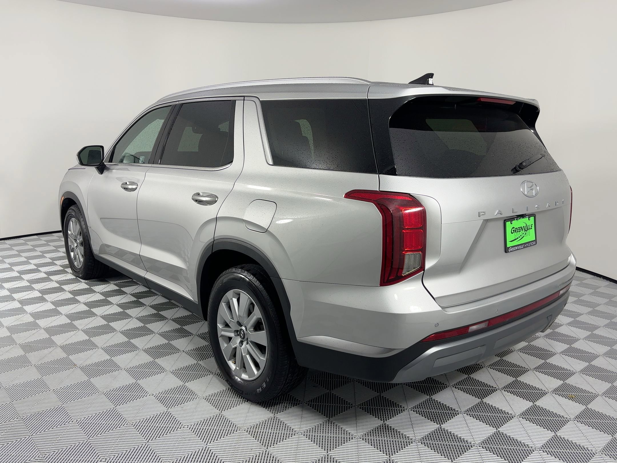 2024 Hyundai Palisade SEL photo 3