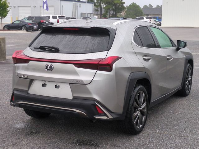 2020 Lexus UX 200 F SPORT photo 3