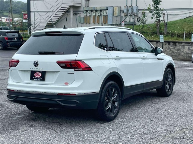 2022 Volkswagen Tiguan SE photo 4