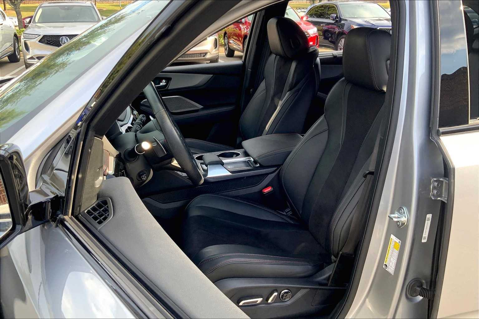 2023 Acura MDX SH-AWD A-Spec photo 7