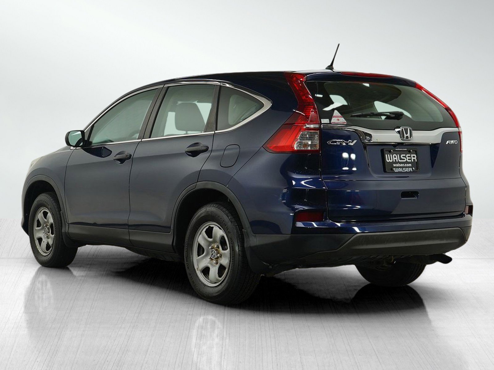 2015 Honda CR-V LX photo 3