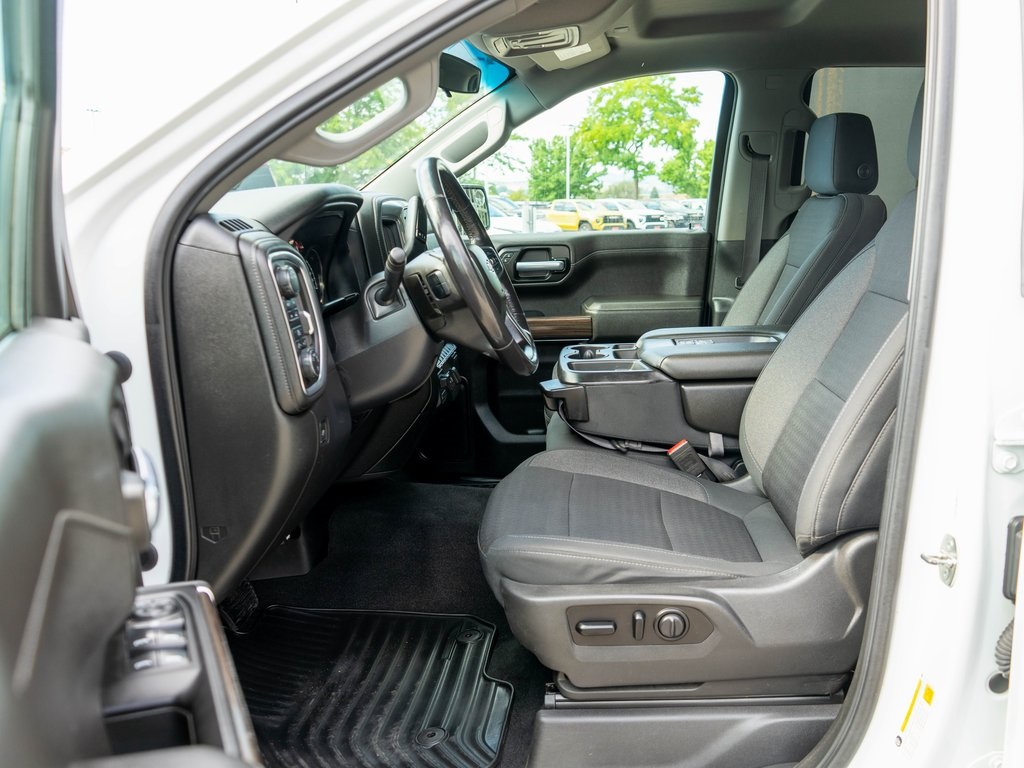 2020 Chevrolet Silverado 1500 LT photo 11