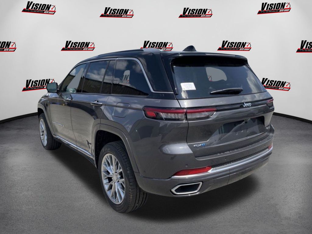 2023 Jeep Grand Cherokee Summit Reserve 4xe photo 2