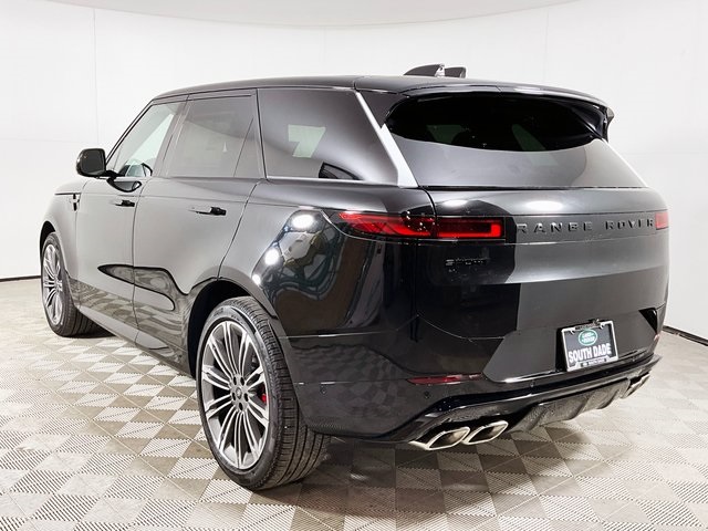 2025 Land Rover Range Rover Sport SE photo 2