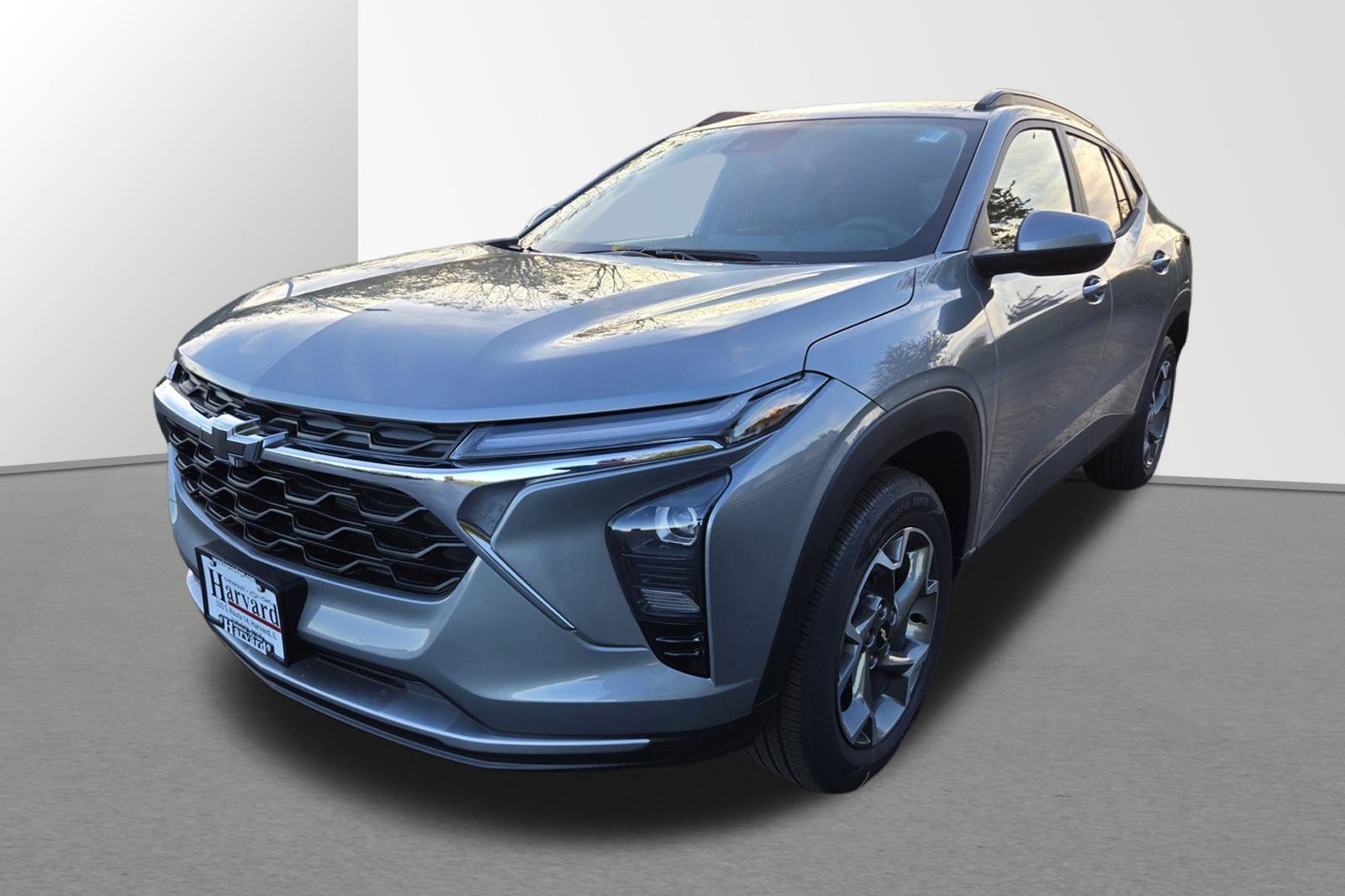 2026 Chevrolet Trax LT photo 2