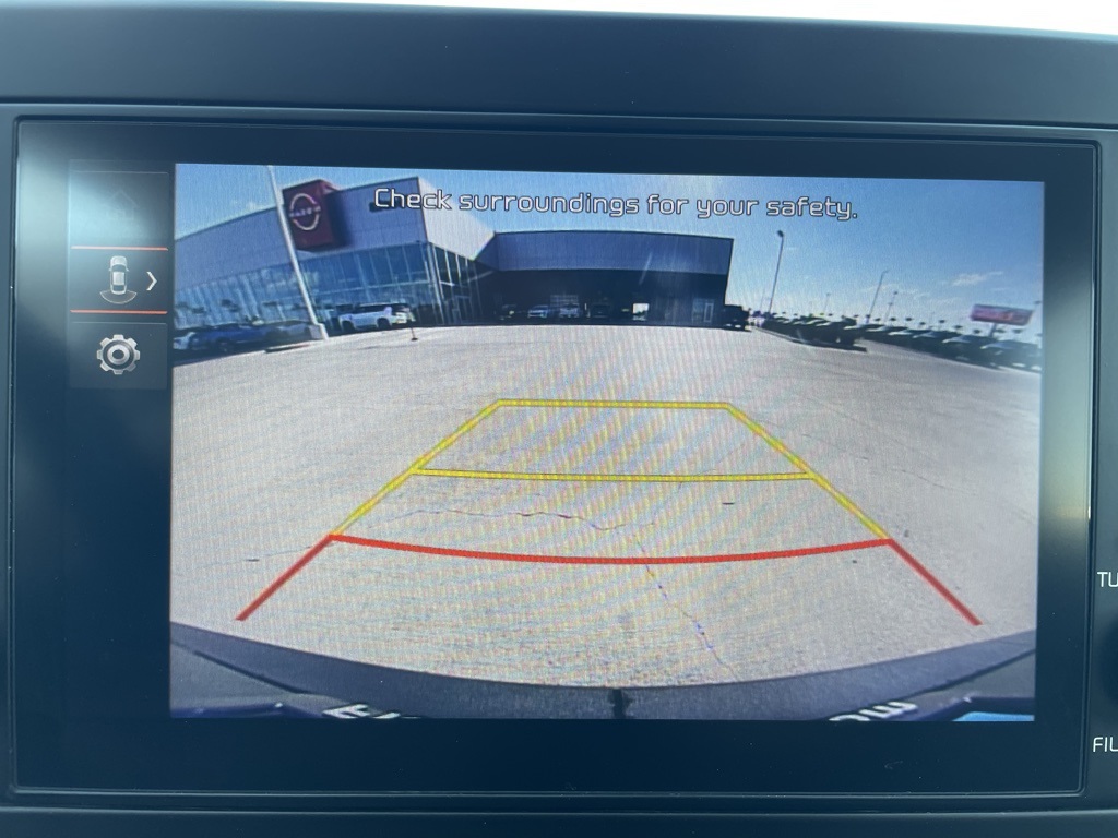 2024 Kia Sportage LX photo 12