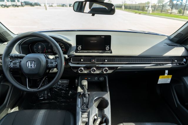 2023 Honda Civic Sport photo 11