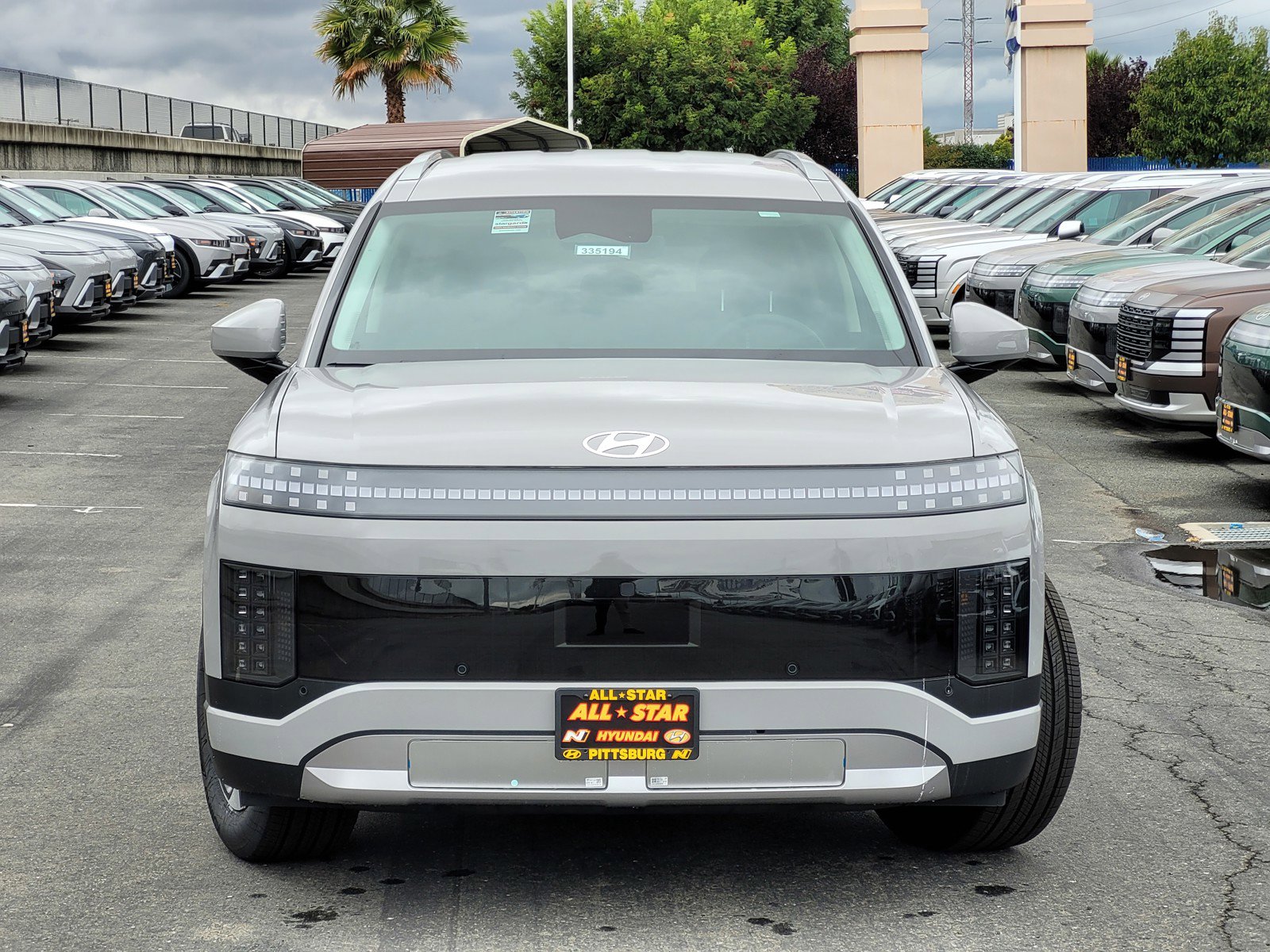 2026 Hyundai Ioniq SE photo 2