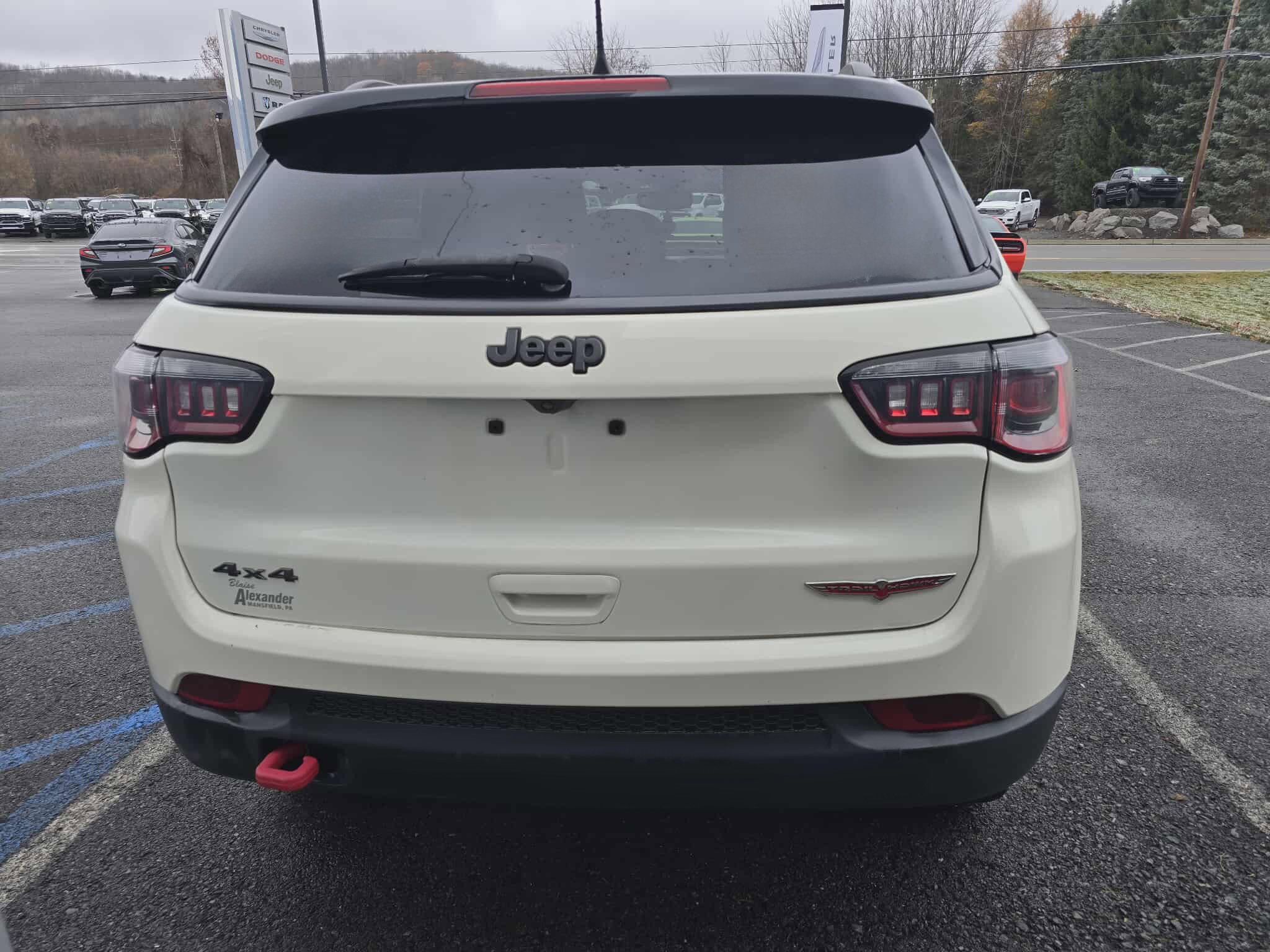 2020 Jeep Compass Trailhawk photo 4