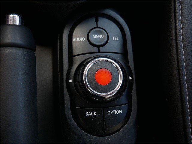 2018 Mini Cooper 2 Door Hardtop Base photo 20
