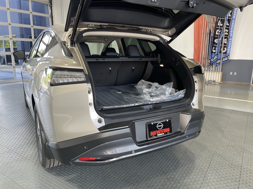 2025 Nissan Murano SL photo 3